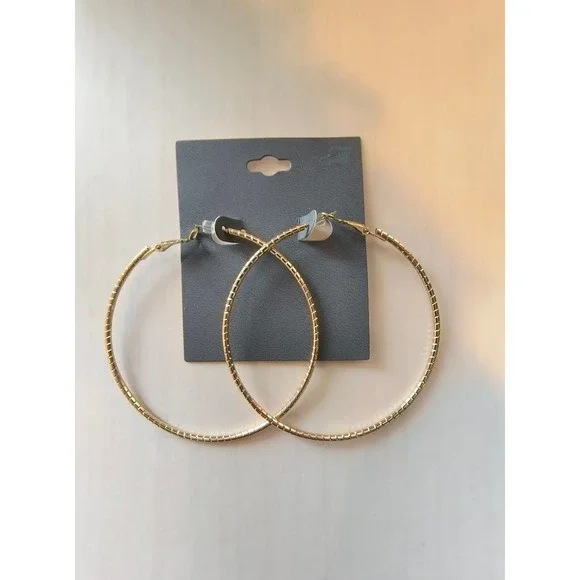 Target Zone Womens Large Gold Tone 3" Textured Ribbed Hoop Earrings New - Picture 1 of 2